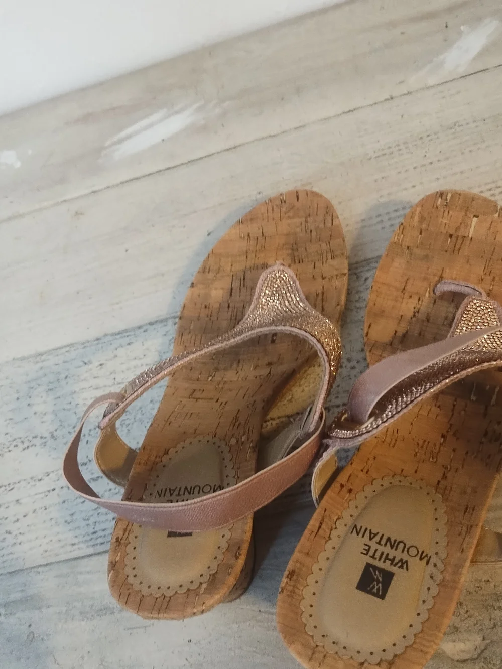 Women's mhite mountain all good wedge sandalsb size 9.5